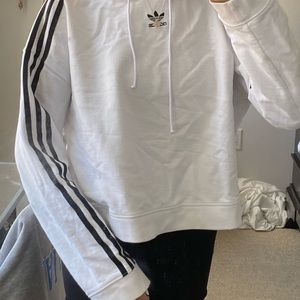 Adidas sweater